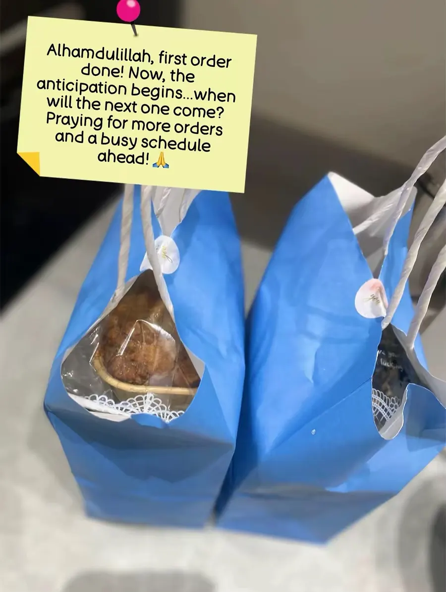 Her first Aberdeen order, packed in blue bags