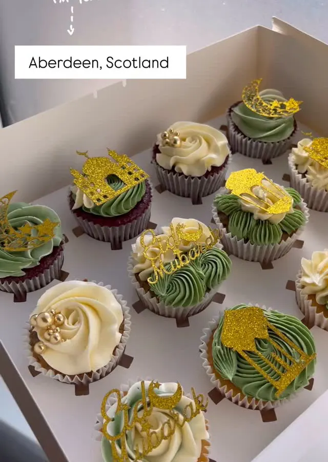 Box of 24 Cupcakes